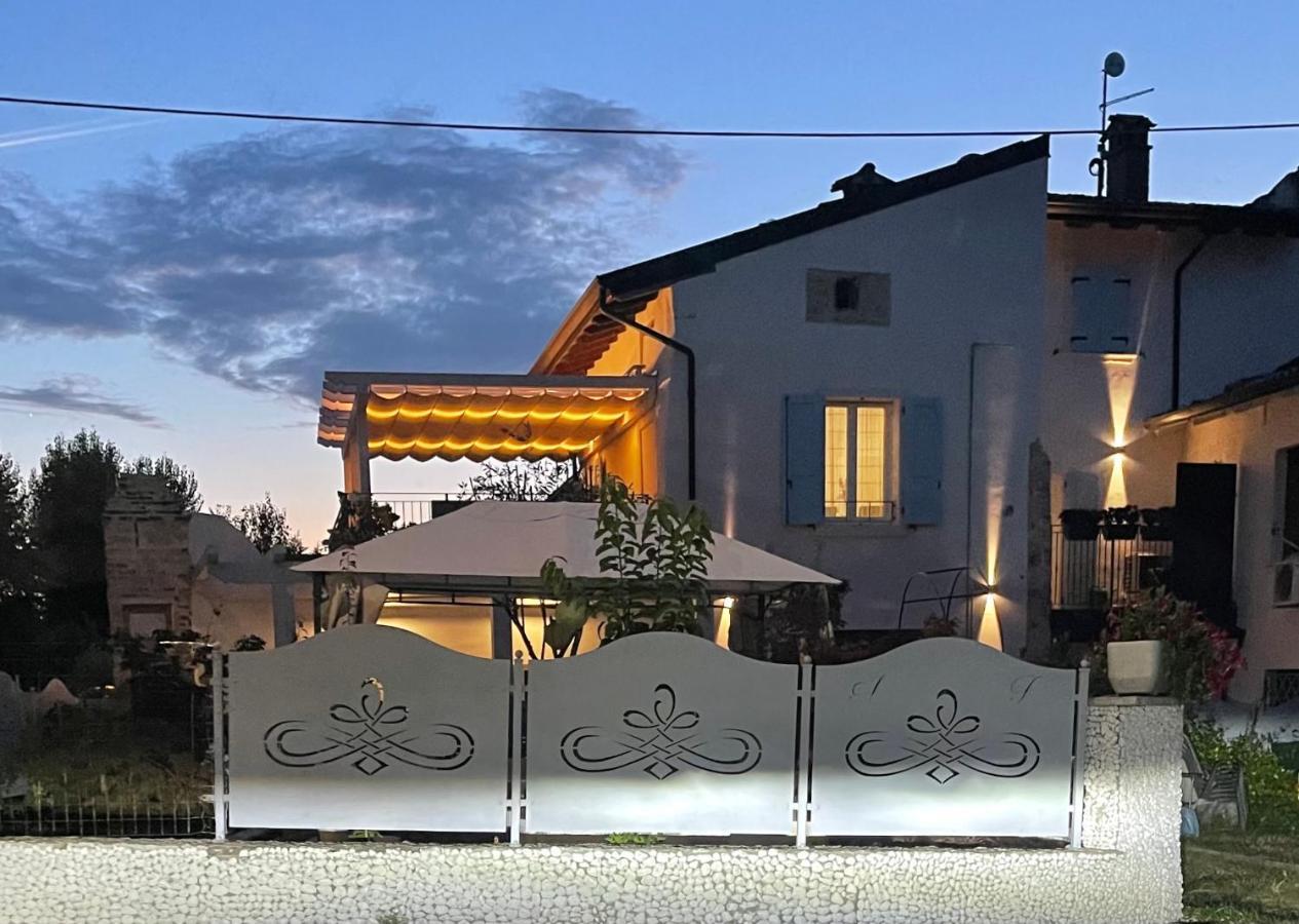 Dimora Di Charme Peschiera Del Garda Apartment Exterior photo