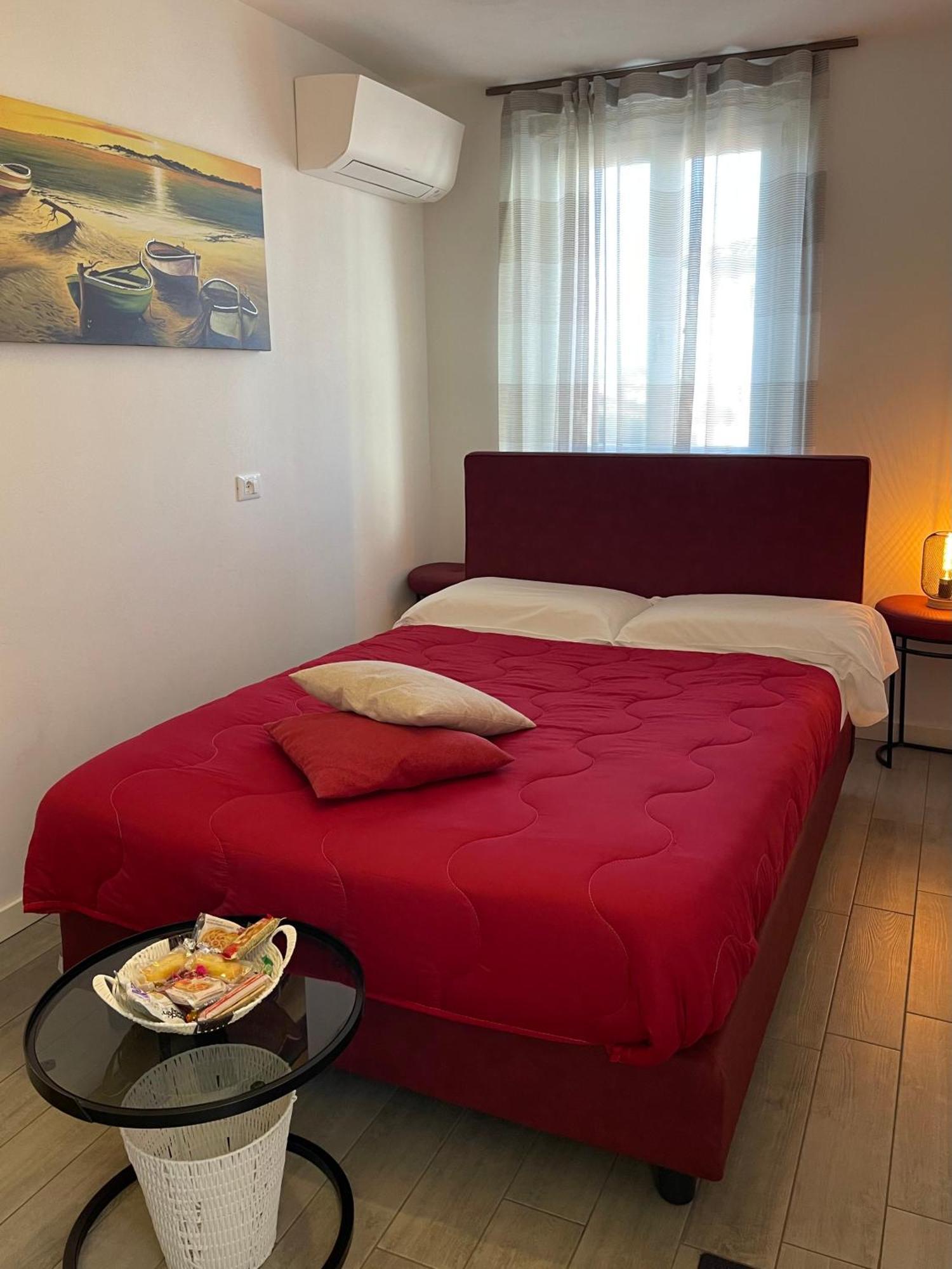 Dimora Di Charme Peschiera Del Garda Apartment Exterior photo